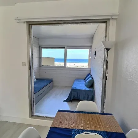 La De La Apartment